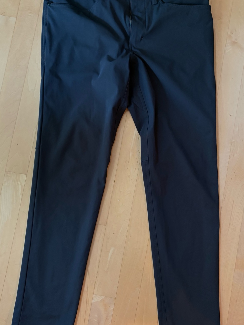 Men's Lululemon Black Performance Stretch Pants